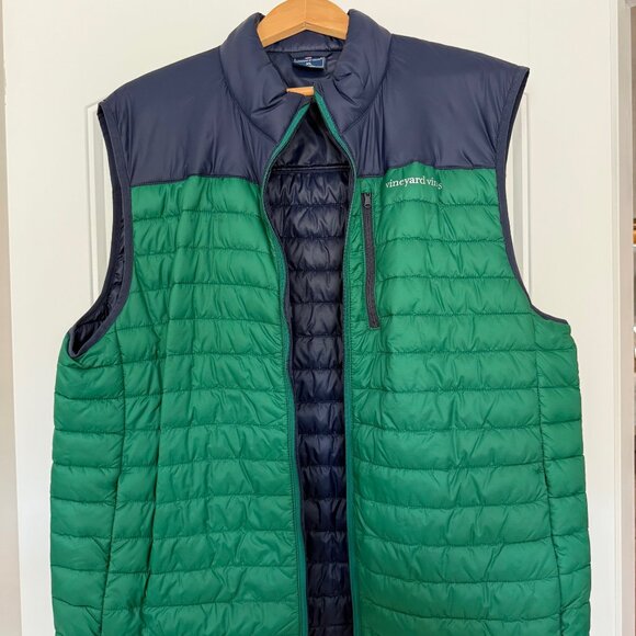 Vineyard Vines Quilted Vest - Picture 1 of 3